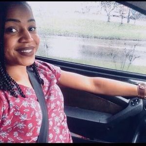 Meet your Posher, Beatriz